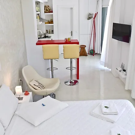 Mavres Luxury Ágios Matthaíos